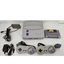 Console Super Nintendo Baby - SNES + 2 Controles + 2 Cartuchos